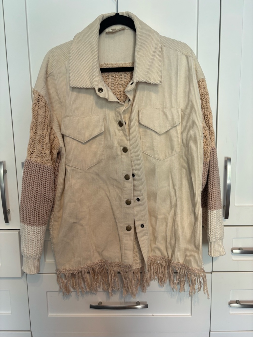 Oli & Hali Cream Ribbed Knit Top
